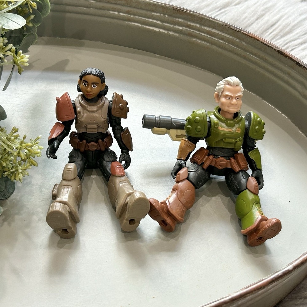 Disney Pixar Lightyear Alpha Class Collector Action Figures Hawthorne & Steel